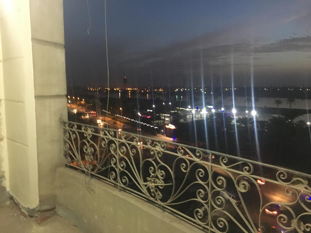 شقة للبيع على كورنيش النيل